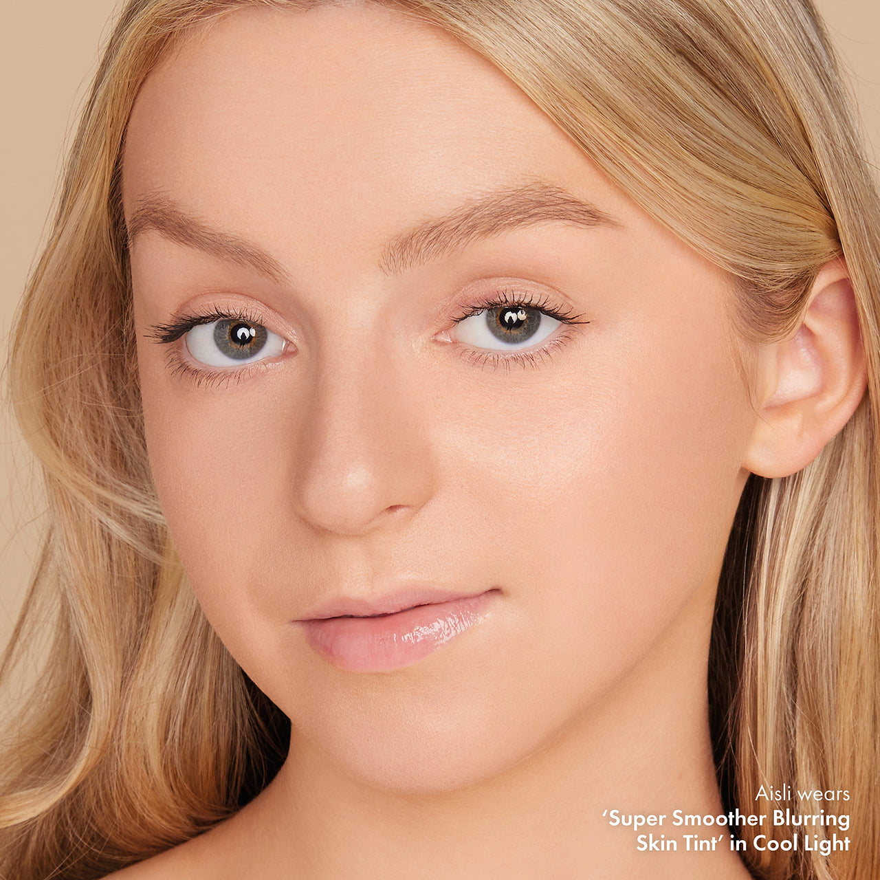 ICONIC LONDON Super Smoother Blurring Skin Tint | Light to Medium Coverage, Hydrating, Ultra-Lightweight Tinted Moisturizer, Cruelty-Free, Vegan Makeup (Cool Light) 30 mL / 1.01 Fl Oz.