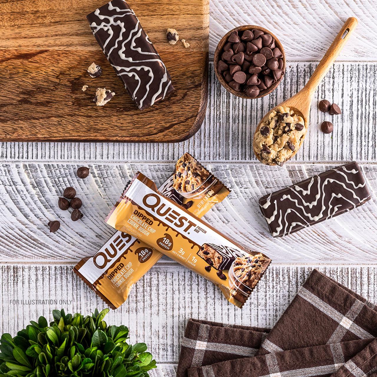 Quest Nutrition Dipped Chocolate Chip Cookie Dough Protein Bars, 18g Protein, 3g Net Carbs, Gluten Free, 1.76 Oz, 12 Count