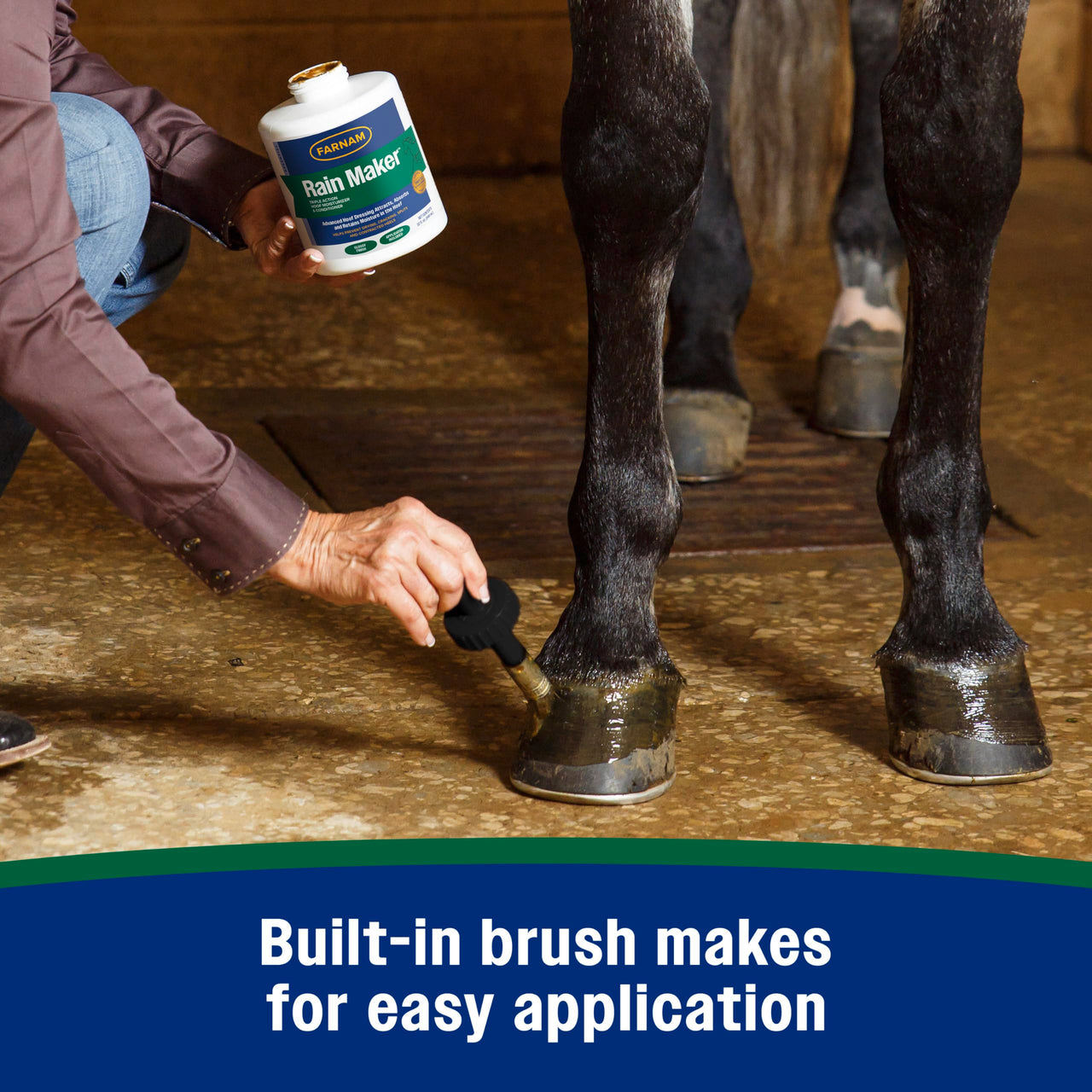 Farnam Rain Maker Triple Action Hoof Moisturizer & Conditioner, Protection Against Dry Weather, Cracks, Splits, Contracted Heels, 32 fl oz