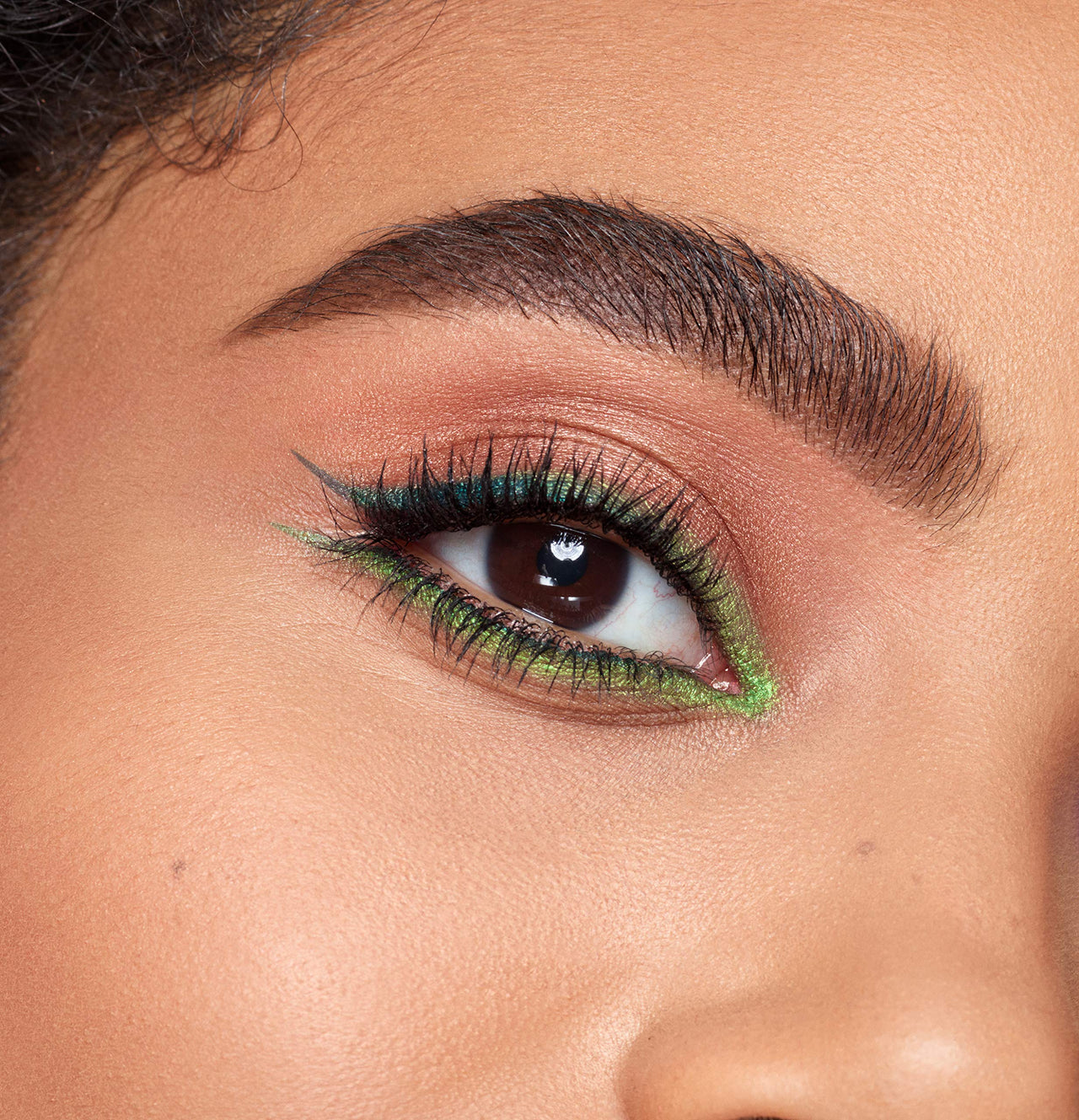 COVERGIRL - Clump Crusher by Lash Blast Mascara, 20X More Volume, Double Sided Brush, Long-Lasting Wear, 100% Cruelty-Free (Pack of 2)