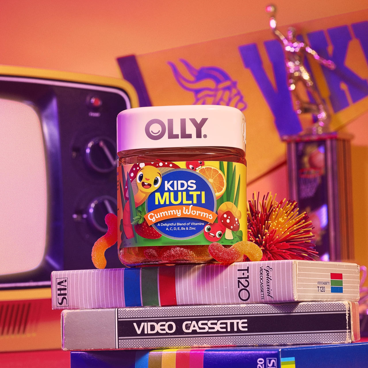 OLLY Kids Multivitamin Gummy Worms, Overall Health and Immune Support, Vitamins and Minerals A, C, D, E, Bs and Zinc, Chewable Supplement, Sour Fruit Punch, 45 Day Supply (70 Count)
