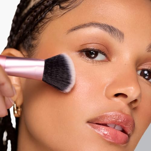Image 4 of Real Techniques Ultimate Multi Tasker Brush, Makeup Brush for Foundation