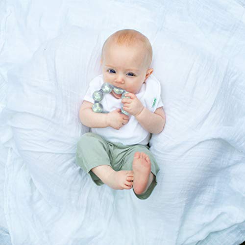 Image 3 of Green Sprouts Cool Ring Teether (2 Pack) Clear - 6mo+